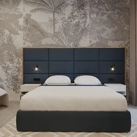 Mercure Tirana