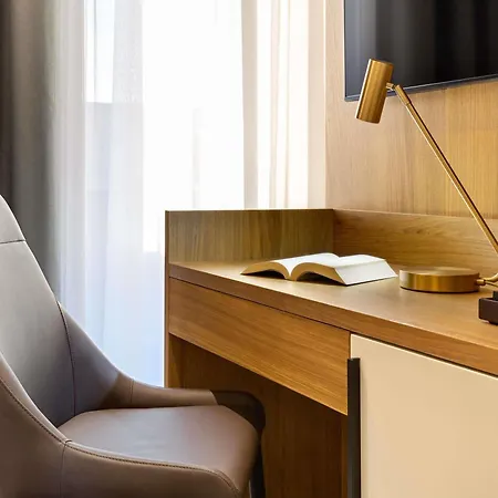 Mercure فندق تيرانا
