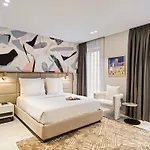 Mercure Отель Тирана