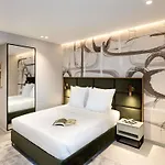 Отель Mercure 4*