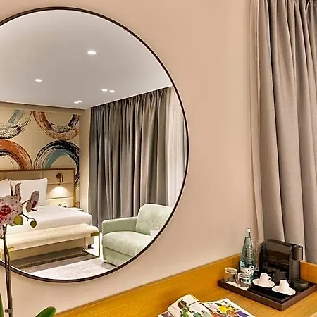 Mercure Τίρανα