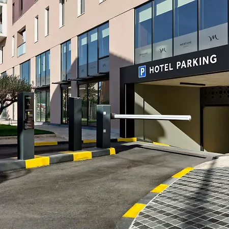Mercure Tirana